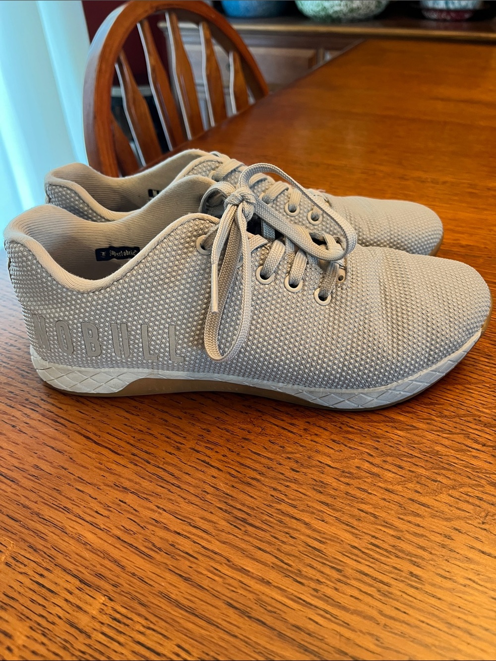 NOBULL Light Gray Outwork Training Shows, size 9.5 (or 8 men) EUC